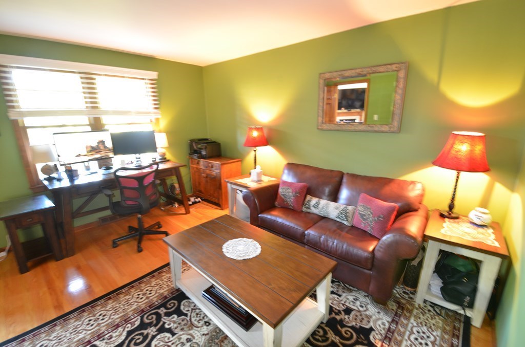 12 Spruce Pond Road, Unit 12 Franklin, MA 02038 - Photo 9 of 28 Gallery Image 9