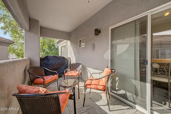 $349,000 | 7401 West Arrowhead Clubhouse Drive, Unit 2068, Glendale, AZ 85308
