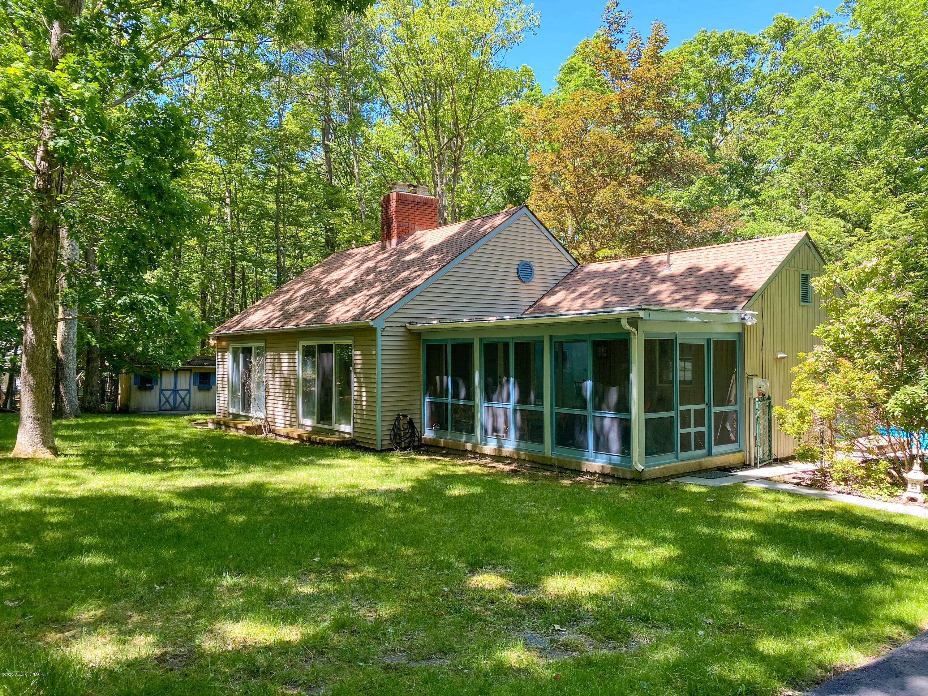 112 Vireo Road Cresco, PA 18326 - Photo 40 of 74 Front exterior