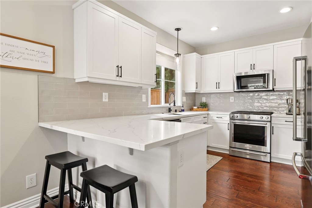 55 Fieldhouse Ladera Ranch, CA 92694 - Photo 7 of 29