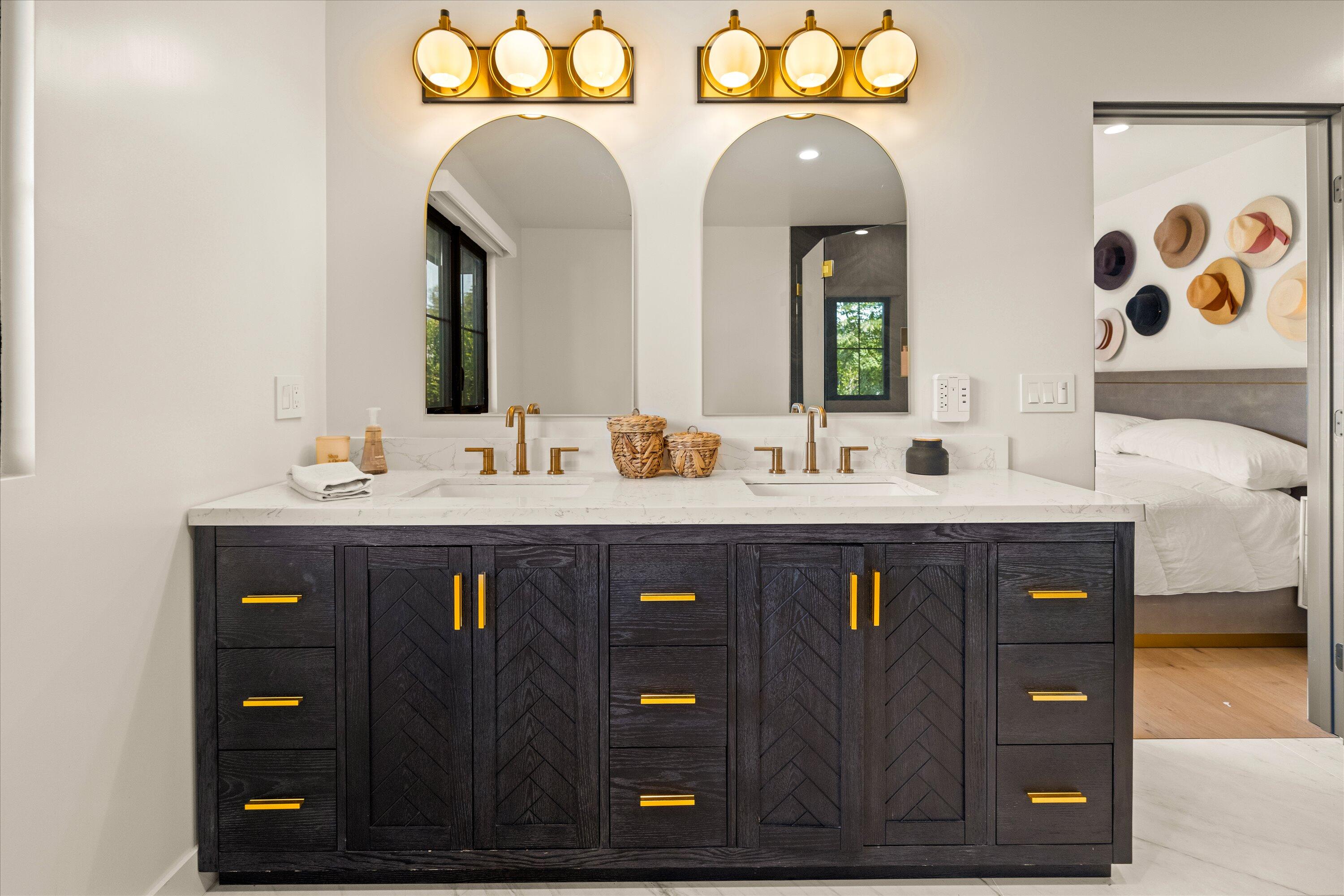 516 Mills Way Goleta, CA 93117 - Photo 20 of 38 a bathroom with a sink and a mirror
