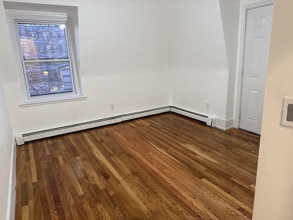 40 Crescent Avenue, Unit 4 Chelsea, MA 02150 - Photo 7 of 20