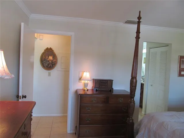 $5,000 | 310 Mission Trail North, Unit D, Venice, FL 34285