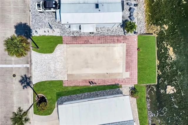 $90,000 | 325 Imperial Wilder Boulevard, Naples, FL 34105