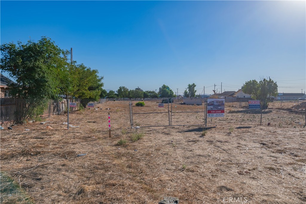 918 East Holt Boulevard Ontario, CA 91761 - Photo 5 of 8