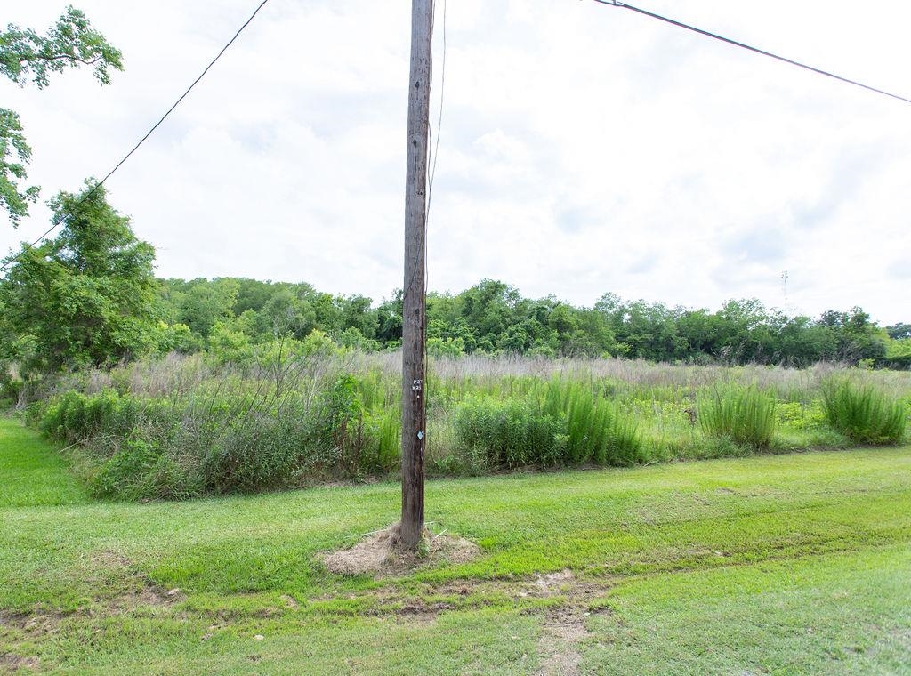 45532 Lakeside Road Gueydan, LA 70542 - Photo 9 of 18