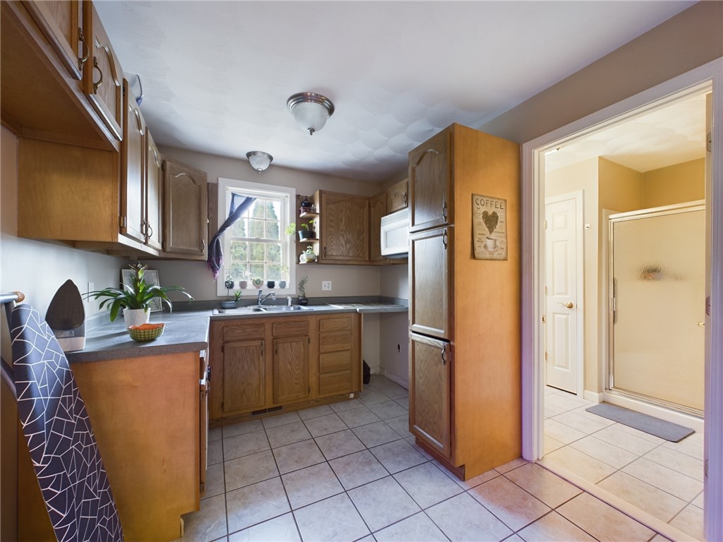 166 Bayberry Road Woonsocket, RI 02895 - Photo 20 of 26