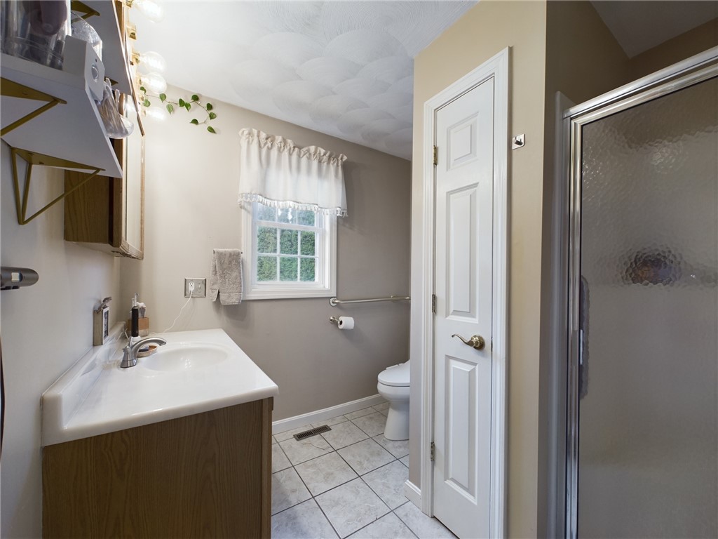 166 Bayberry Road Woonsocket, RI 02895 - Photo 22 of 26