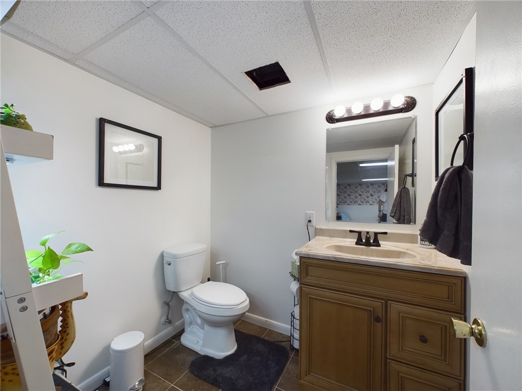 166 Bayberry Road Woonsocket, RI 02895 - Photo 23 of 26