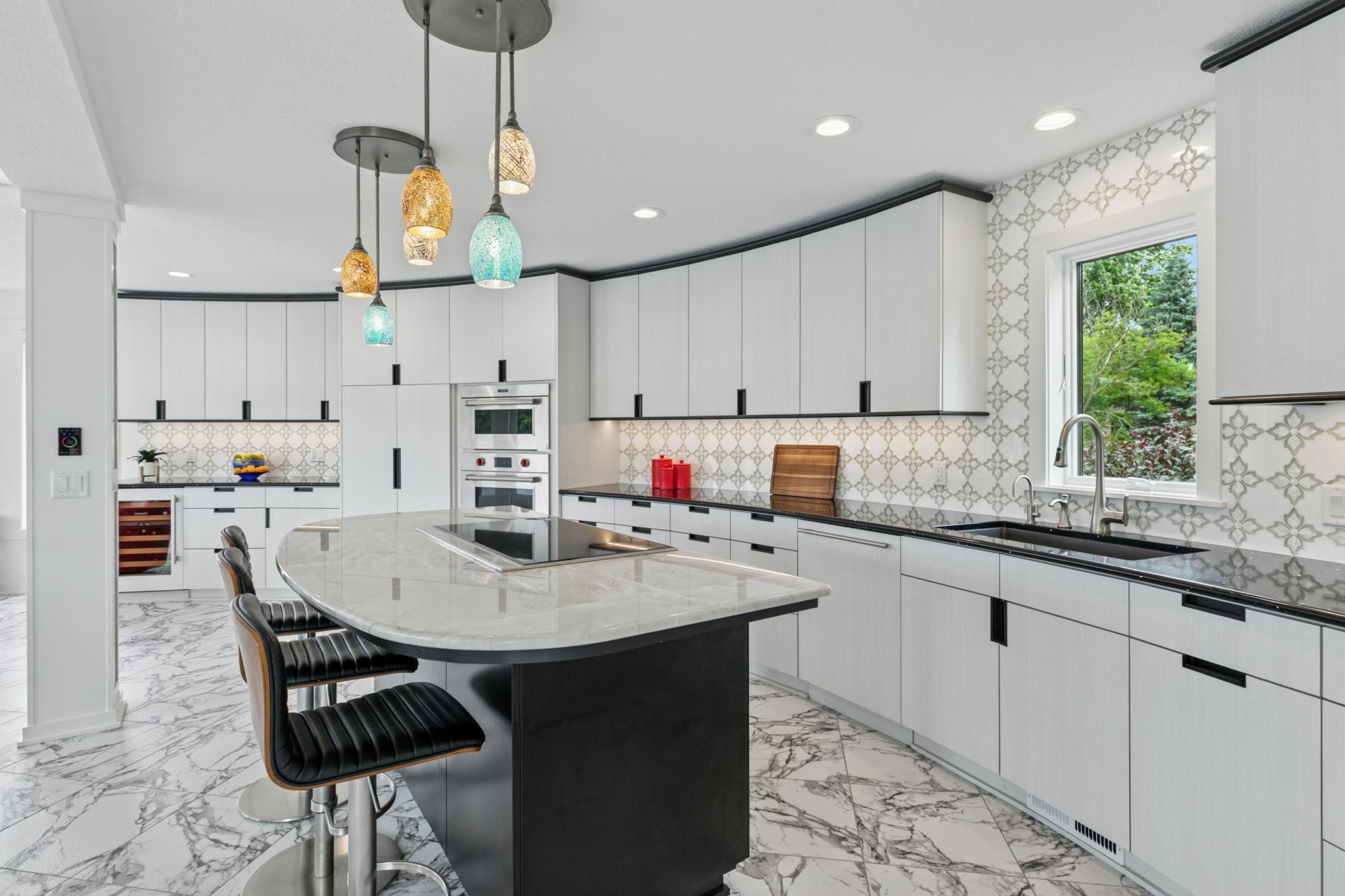 9235 Lake Riley Boulevard Chanhassen, MN 55317 - Photo 14 of 71