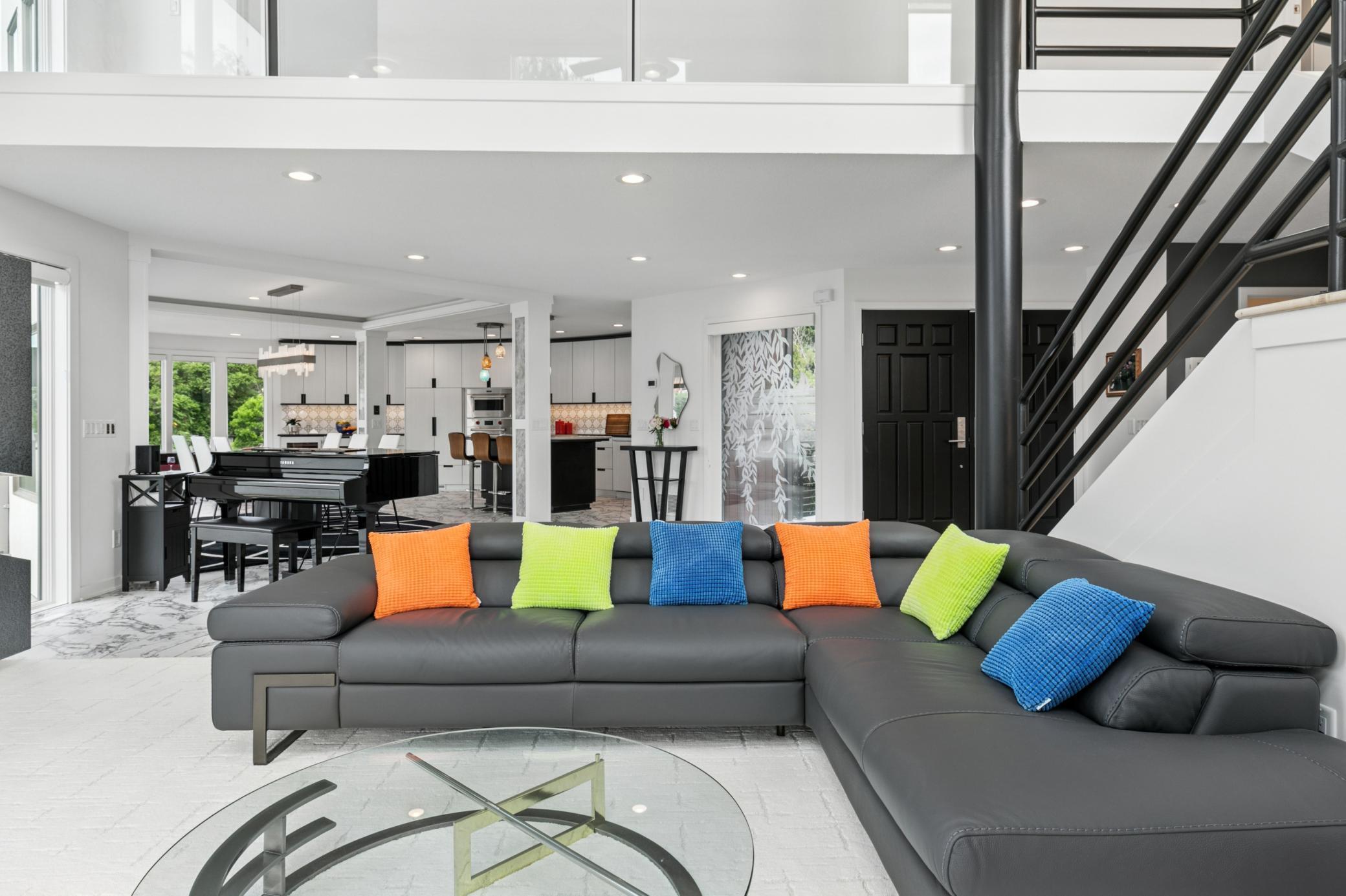 9235 Lake Riley Boulevard Chanhassen, MN 55317 - Photo 23 of 71