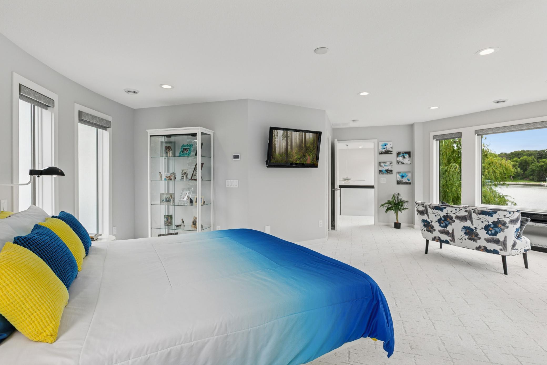 9235 Lake Riley Boulevard Chanhassen, MN 55317 - Photo 38 of 71