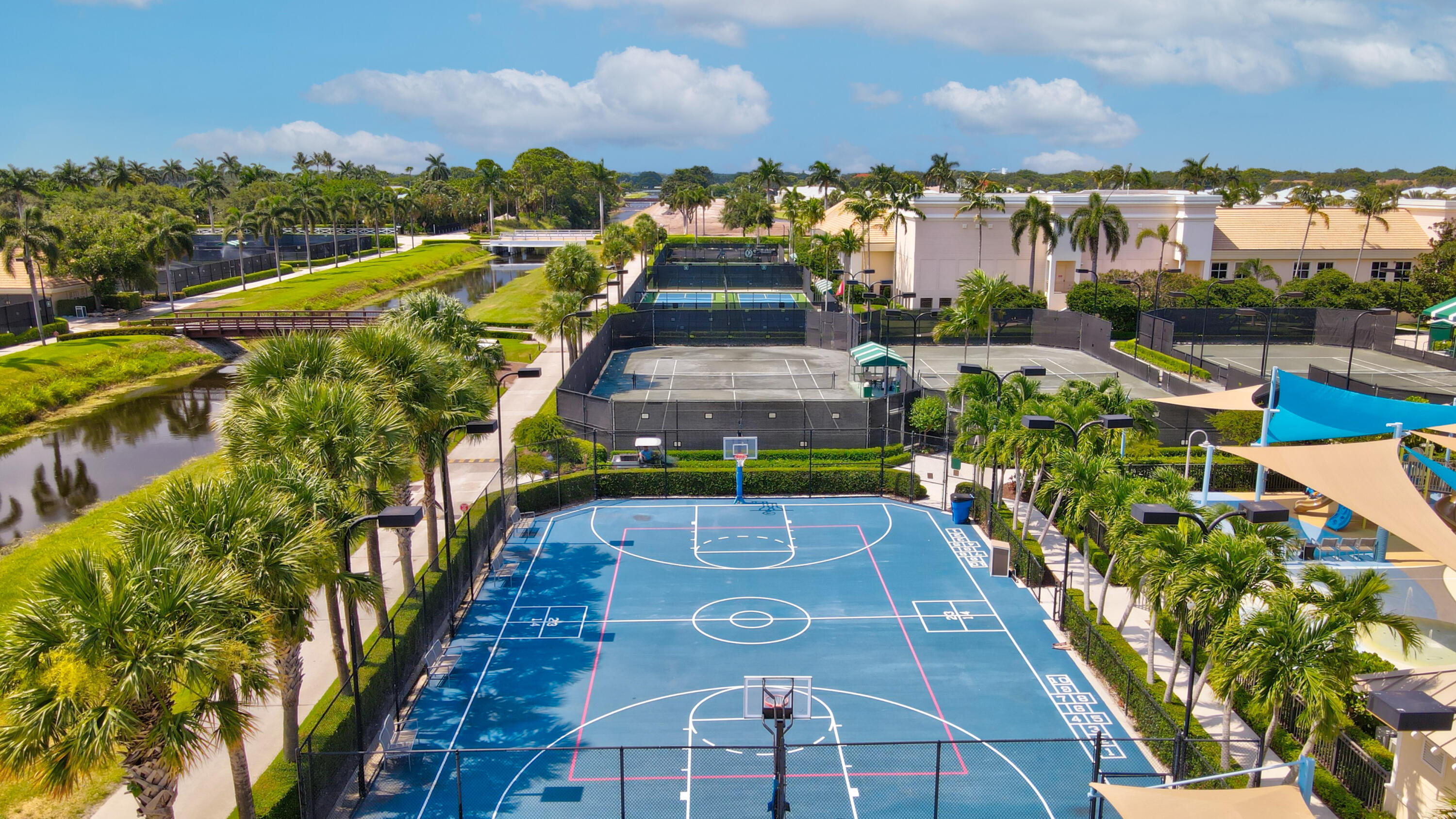 5194 Windsor Parke Drive Boca Raton, FL 33496 - Photo 27 of 31 Basketball courts