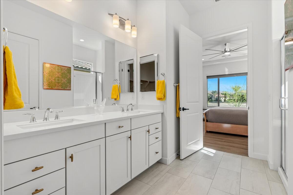20 Semillon Rancho Mirage, CA 92270 - Photo 11 of 38 14-20 Semillon -4
