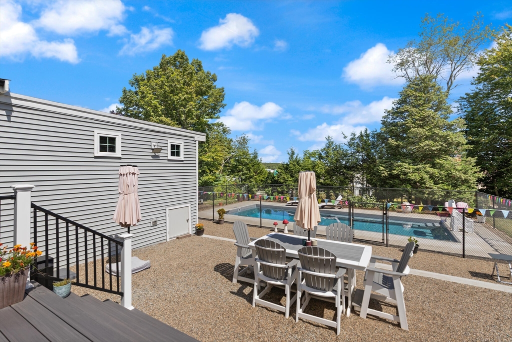 20 Blossom Road Braintree, MA 02184 - Photo 39 of 39