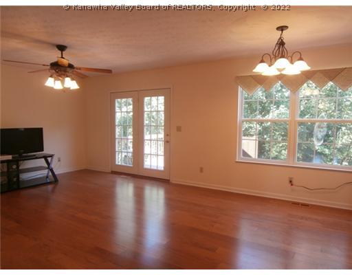 Den/Family/Great Room.