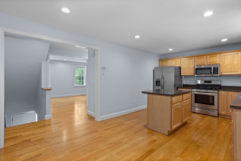 184 West Main Street, Unit B2 Ayer, MA 01434 - Photo 12 of 23