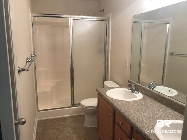 24690 Powell Lane Loxley, AL 36551 - Photo 30 of 39 Master Bothroom