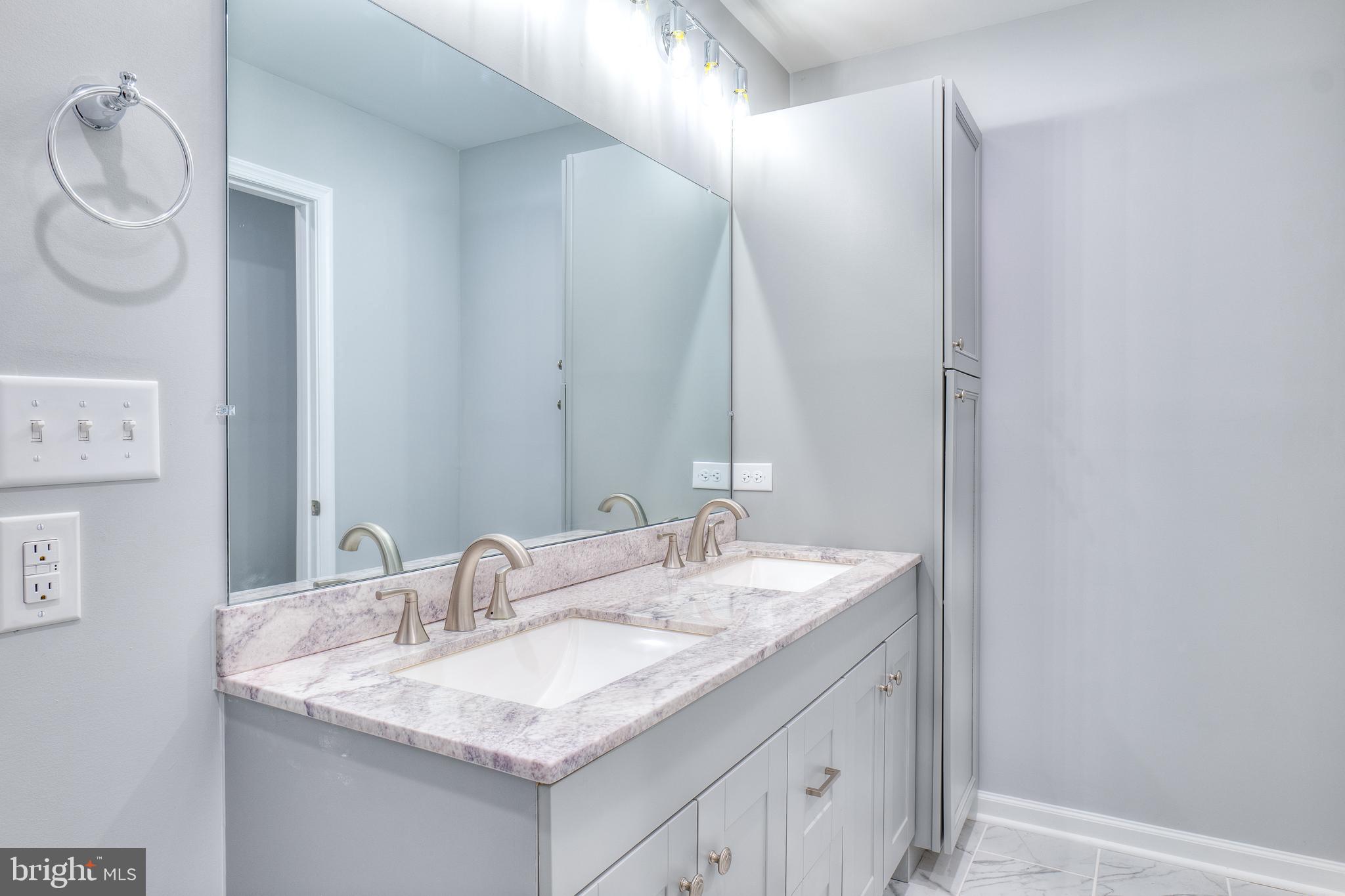 13489 Union Church Road Sumerduck, VA 22742 - Photo 21 of 47 Primary Bathroom