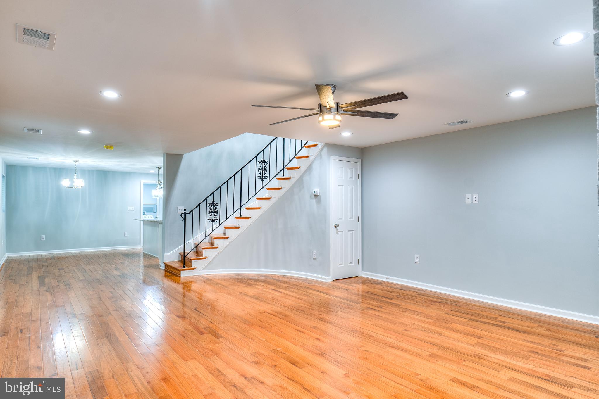 13489 Union Church Road Sumerduck, VA 22742 - Photo 10 of 47 Living Room