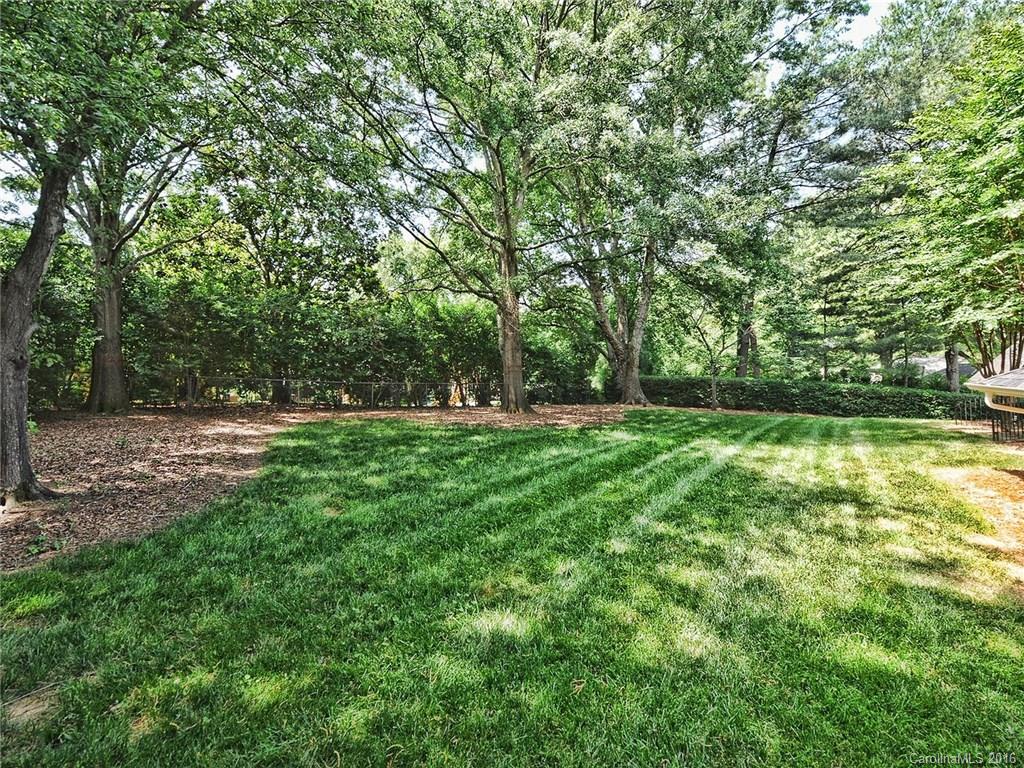 3123 Cloverfield Road Charlotte, NC 28211 - Photo 21 of 24 a view of outdoor space with deck and yard