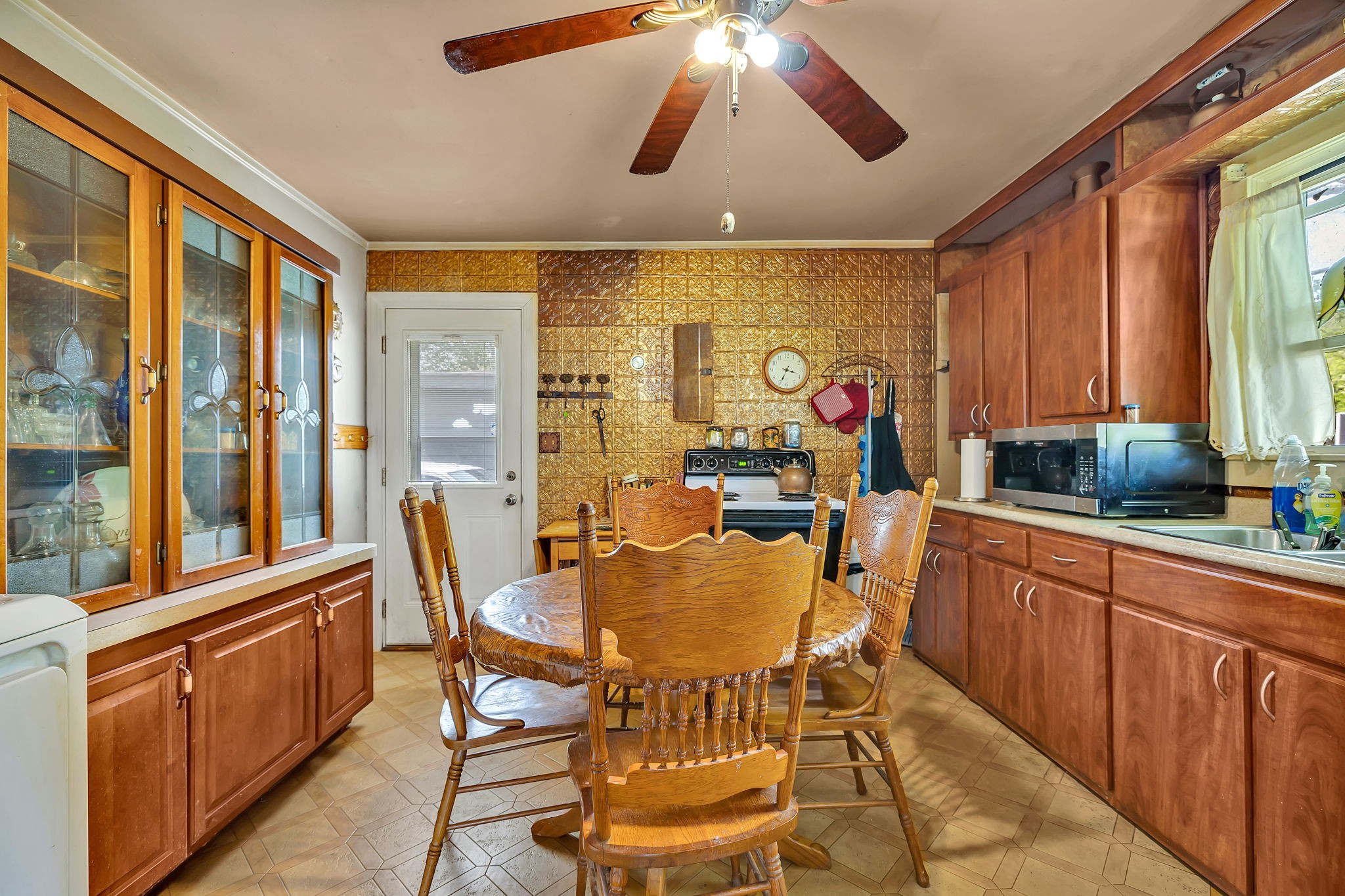 812 Upper Ferry Road Carthage, TN 37030 - Photo 11 of 25 a view of a dining room with furniture window and wooden floor