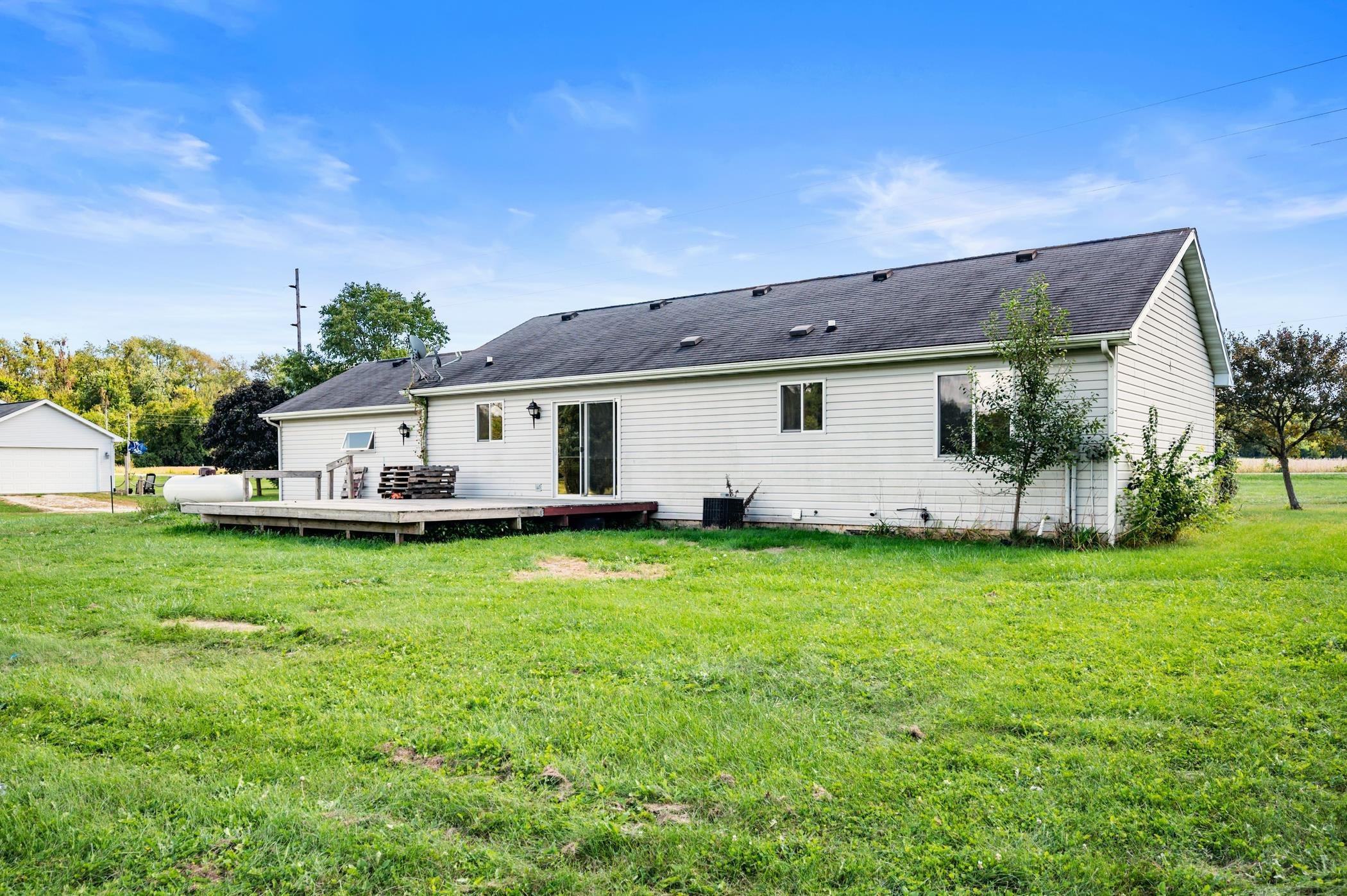1886 Boston Township Line Road Richmond, IN 47374 - Photo 8 of 21 Gallery Image 8