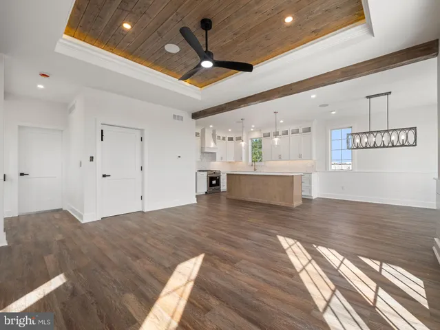 $2,899,999 | 249 South 2nd Street, Surf City, NJ 08008