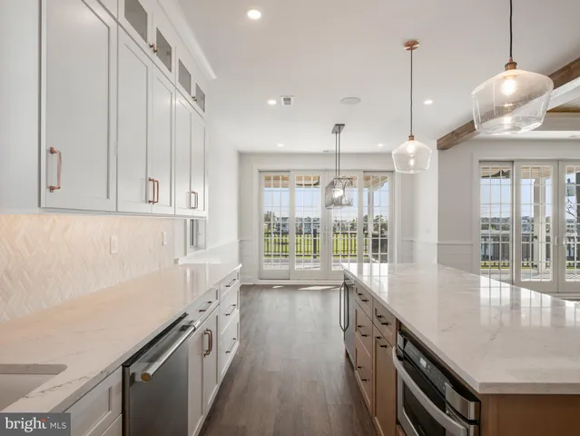 $2,899,999 | 249 South 2nd Street, Surf City, NJ 08008