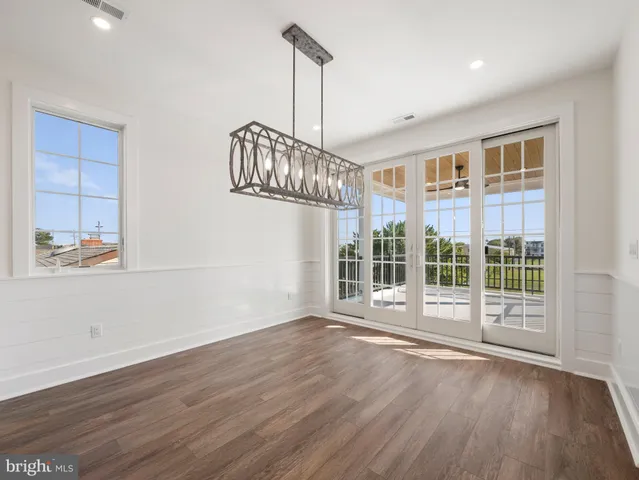 $2,899,999 | 249 South 2nd Street, Surf City, NJ 08008