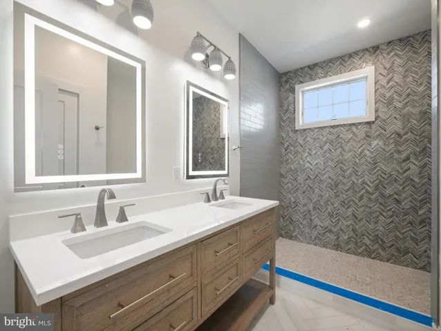 $2,899,999 | 249 South 2nd Street, Surf City, NJ 08008