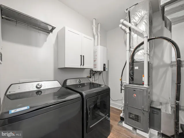 $2,899,999 | 249 South 2nd Street, Surf City, NJ 08008