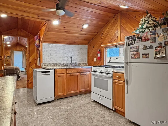 $134,900 | 4305 Highway 98, Java, NY 14113