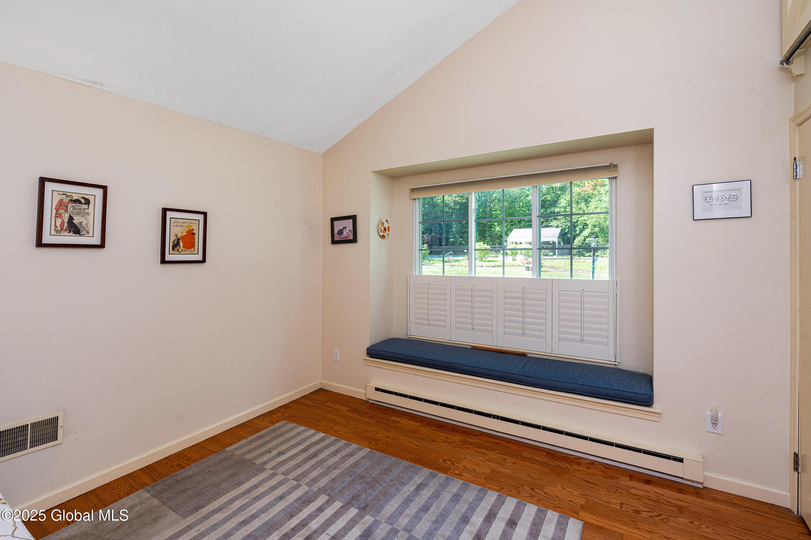 24 Chestnut Road Bethlehem, NY 12054 - Photo 17 of 37 019-24-Chestnut-Rd