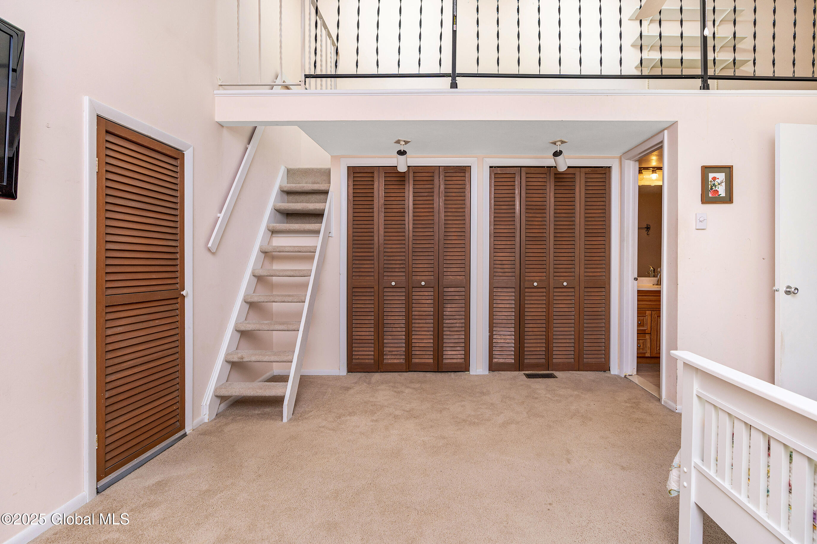 24 Chestnut Road Bethlehem, NY 12054 - Photo 29 of 37 031-24-Chestnut-Rd