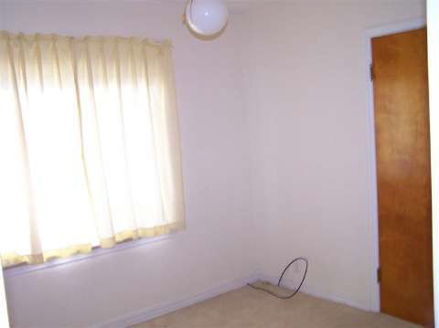 4106 East Pierson Road Flint, MI 48506 - Photo 14 of 21 20375214-13.JPG