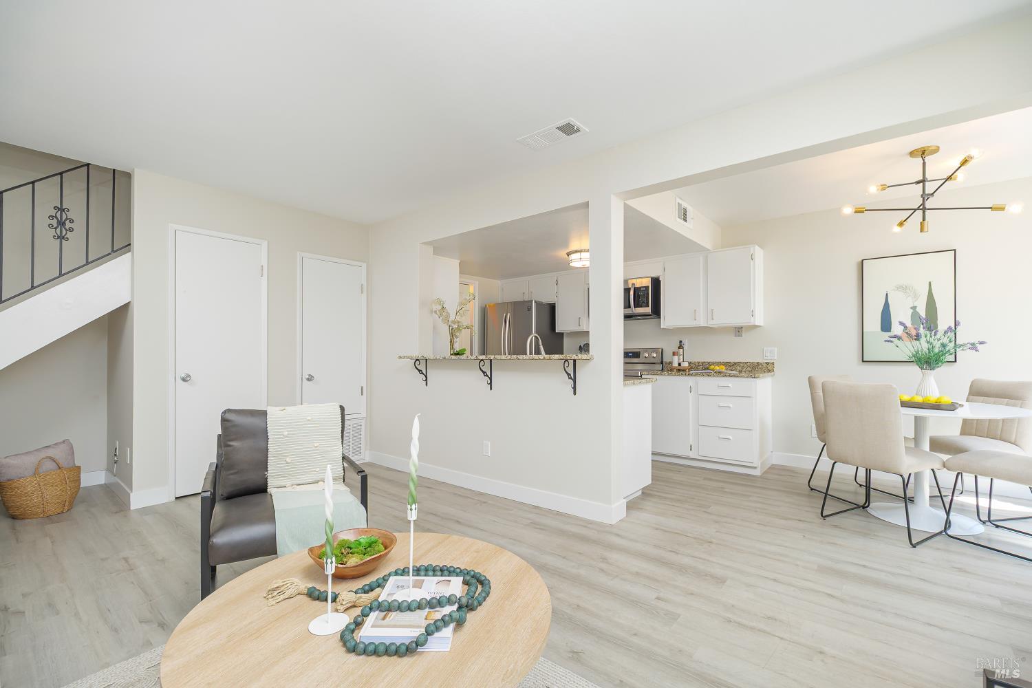 56 Dockside Circle San Rafael, CA 94903 - Photo 8 of 22