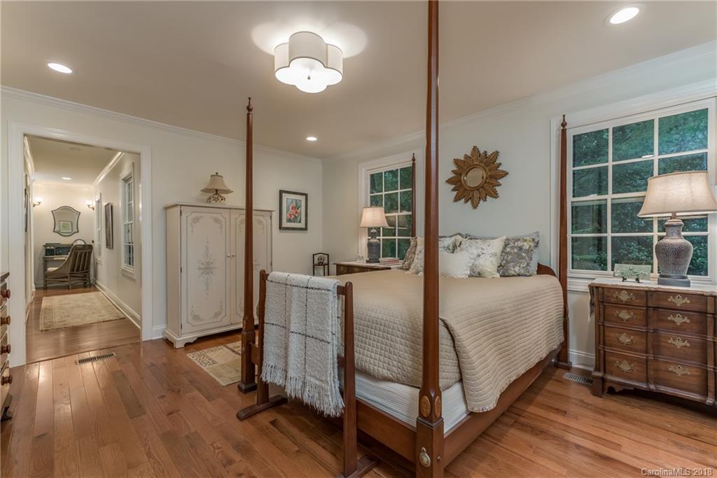 235 Coachman Lane Tryon, NC 28782 - Photo 16 of 31 Gallery Image 16