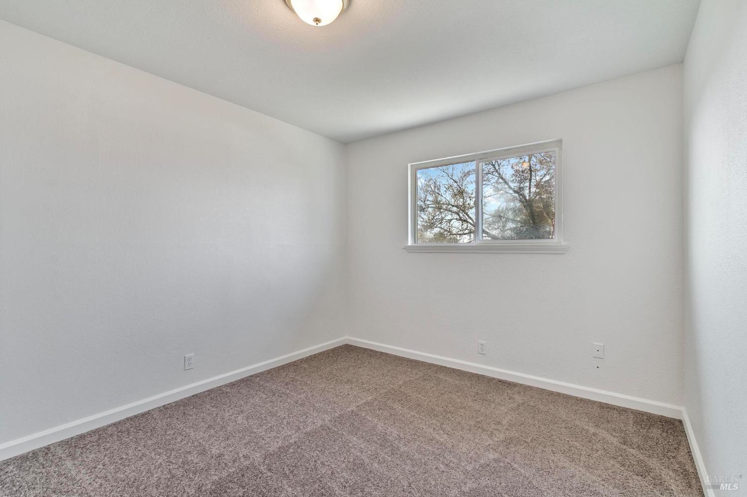 802 Tree Duck Way Suisun City, CA 94585 - Photo 25 of 37 Bedroom 4