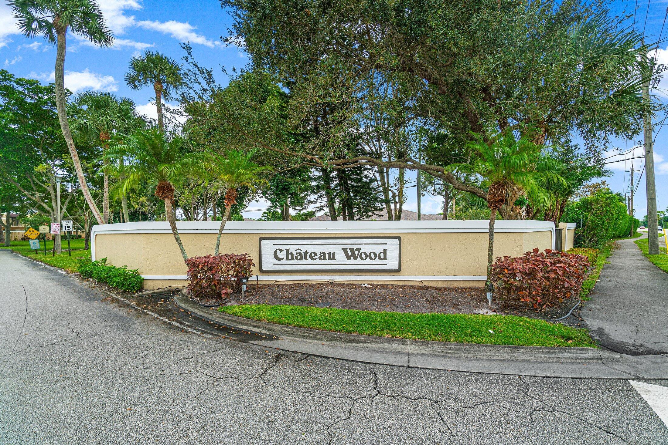 Chateau Wood entrance