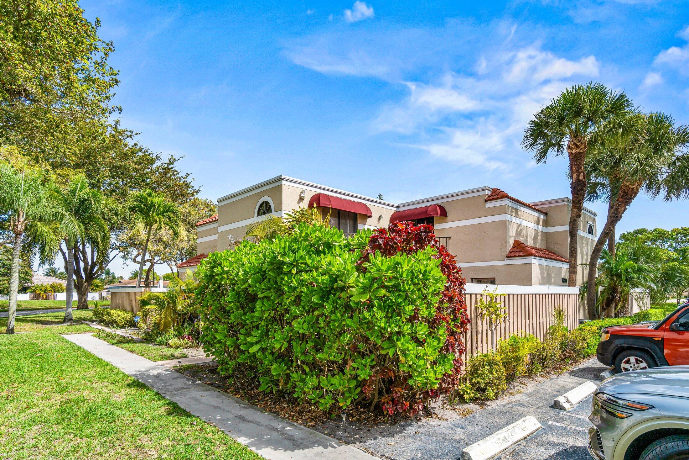 3900 Village Drive, Unit D Delray Beach, FL 33445 - Photo 4 of 43 Assigned parking spaces