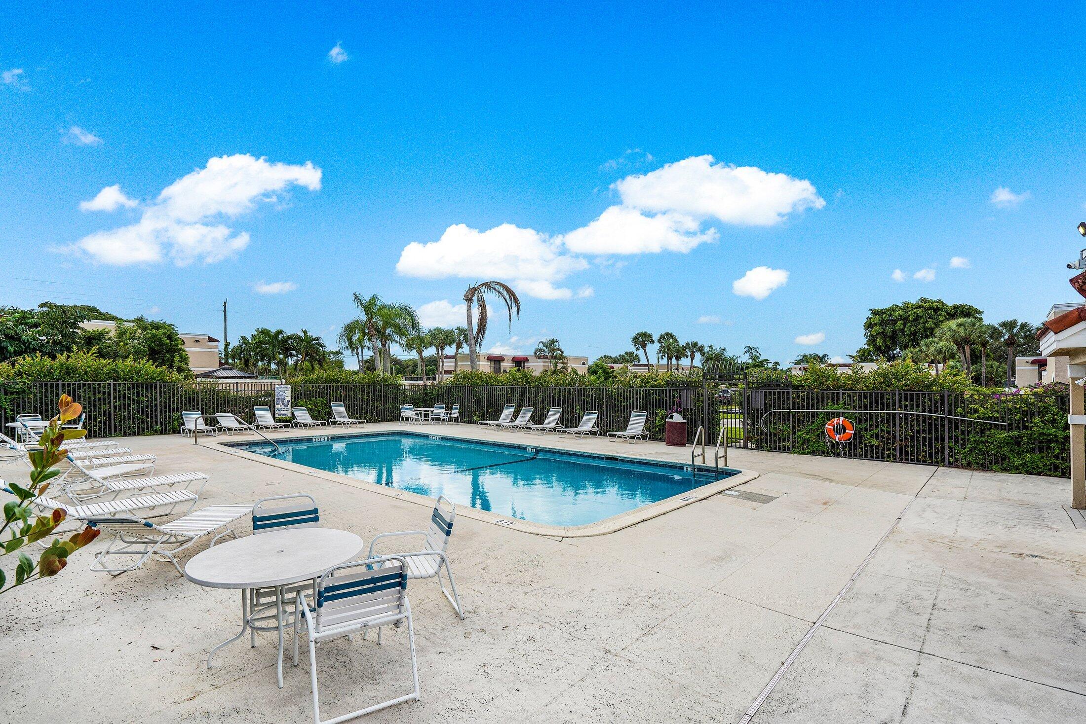 3900 Village Drive, Unit D Delray Beach, FL 33445 - Photo 43 of 43 Pool # 2