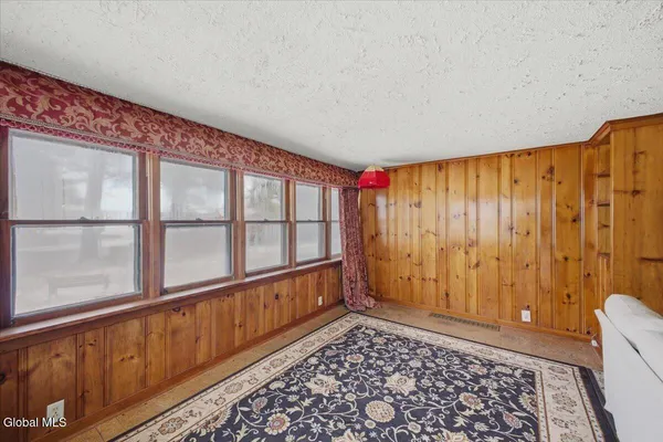 $425,000 | 5518 Crooked Street, Broadalbin, NY 12025