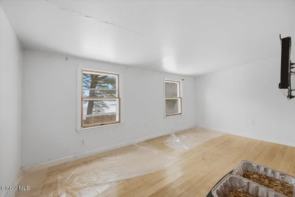 $425,000 | 5518 Crooked Street, Broadalbin, NY 12025