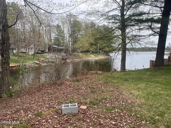 $425,000 | 5518 Crooked Street, Broadalbin, NY 12025