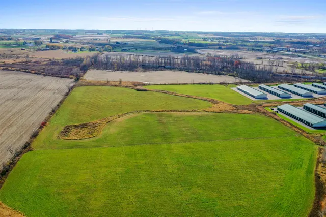 $400,000 | 3455 Delmar Lane, Green Bay, WI 54311