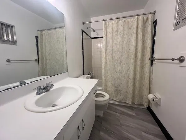 $1,550 | 242 West Brooks Street, New Orleans, LA 70124