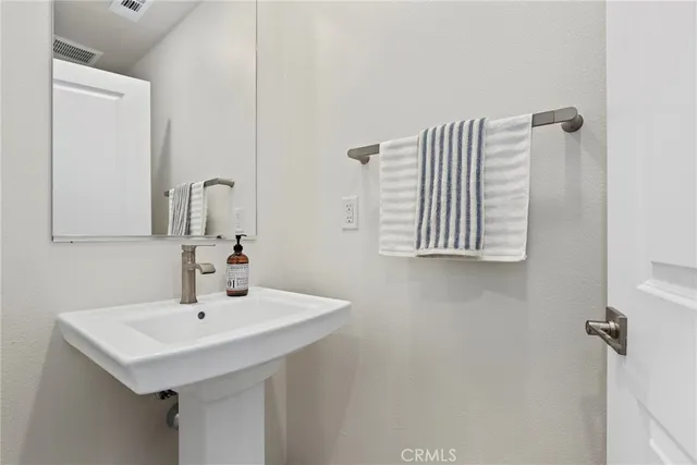 $1,039,900 | 27723 Knollridge Place, San Pedro, CA 90732