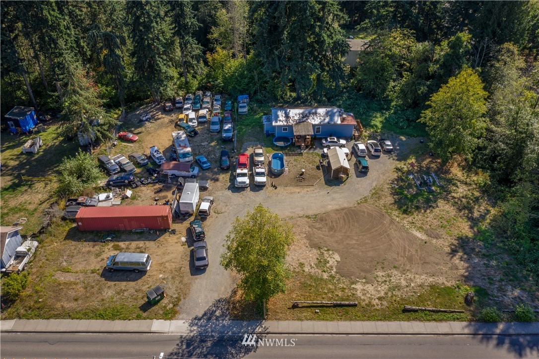 1426 Center Road Everett, WA 98204 - Photo 2 of 5 Gallery Image 2