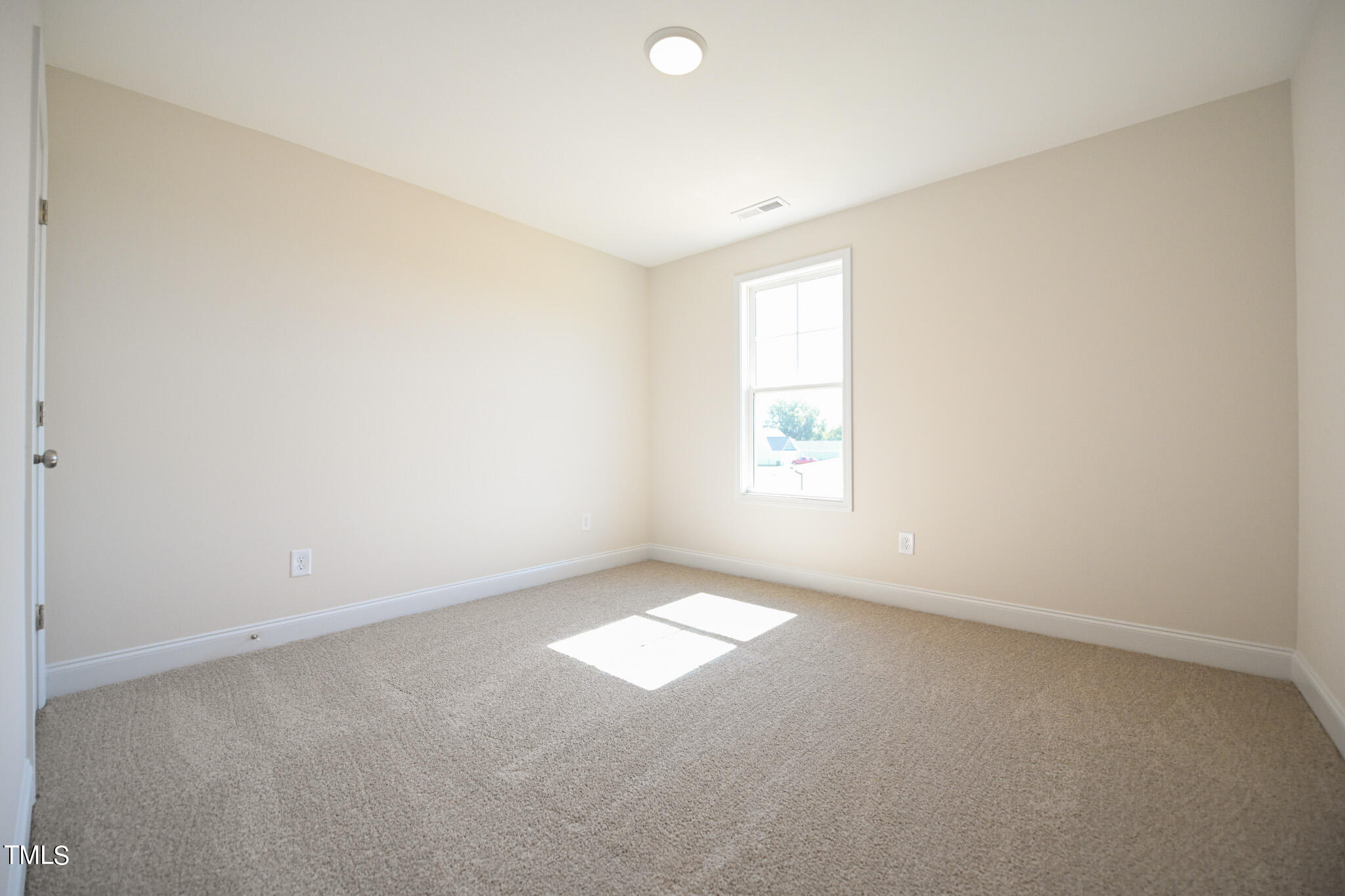 211 Johnson Rdg Way Four Oaks, NC 27524 - Photo 23 of 31 023